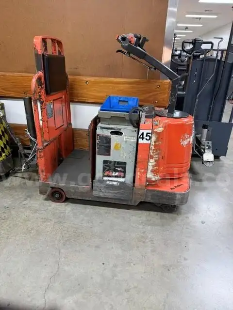 Toyota TRACTOR TOW TUG