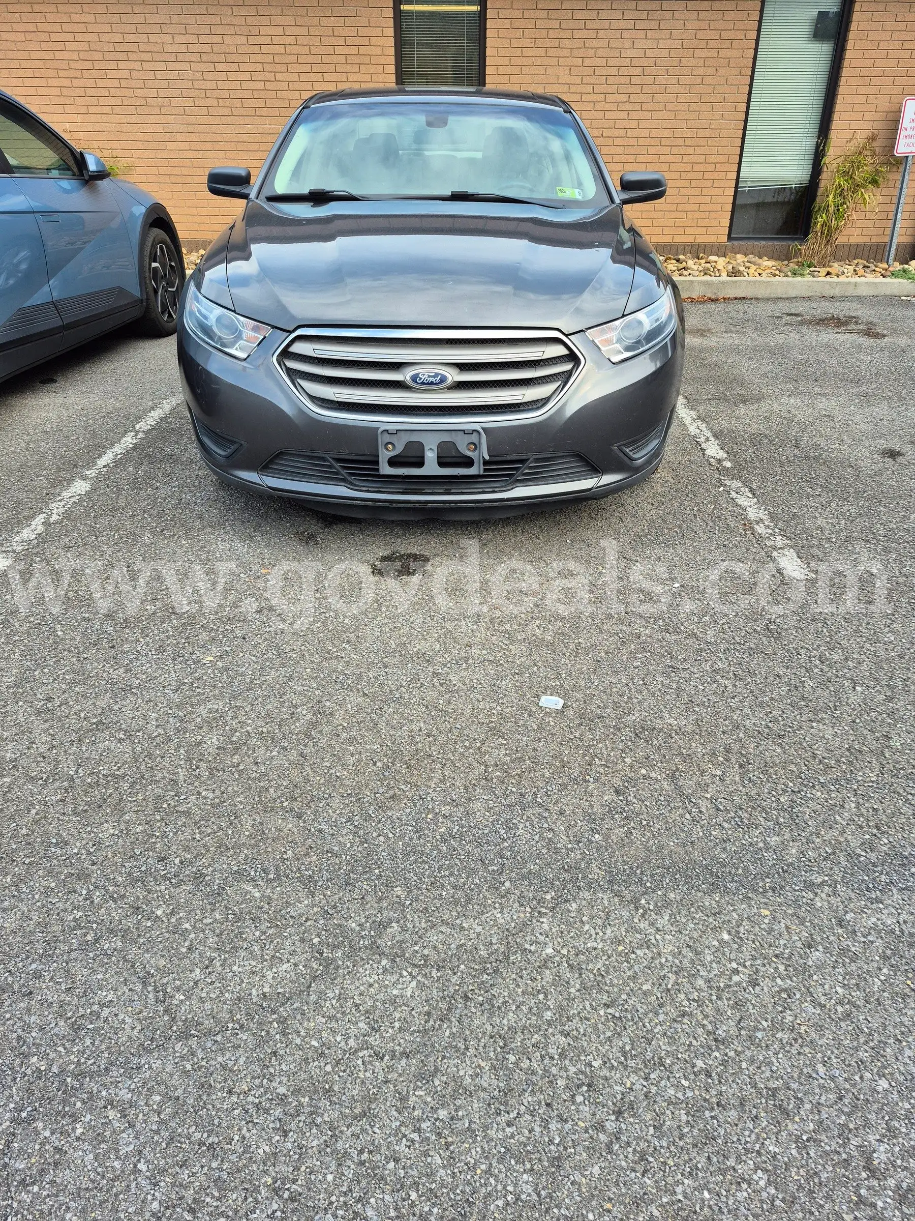 2016 Ford Taurus
