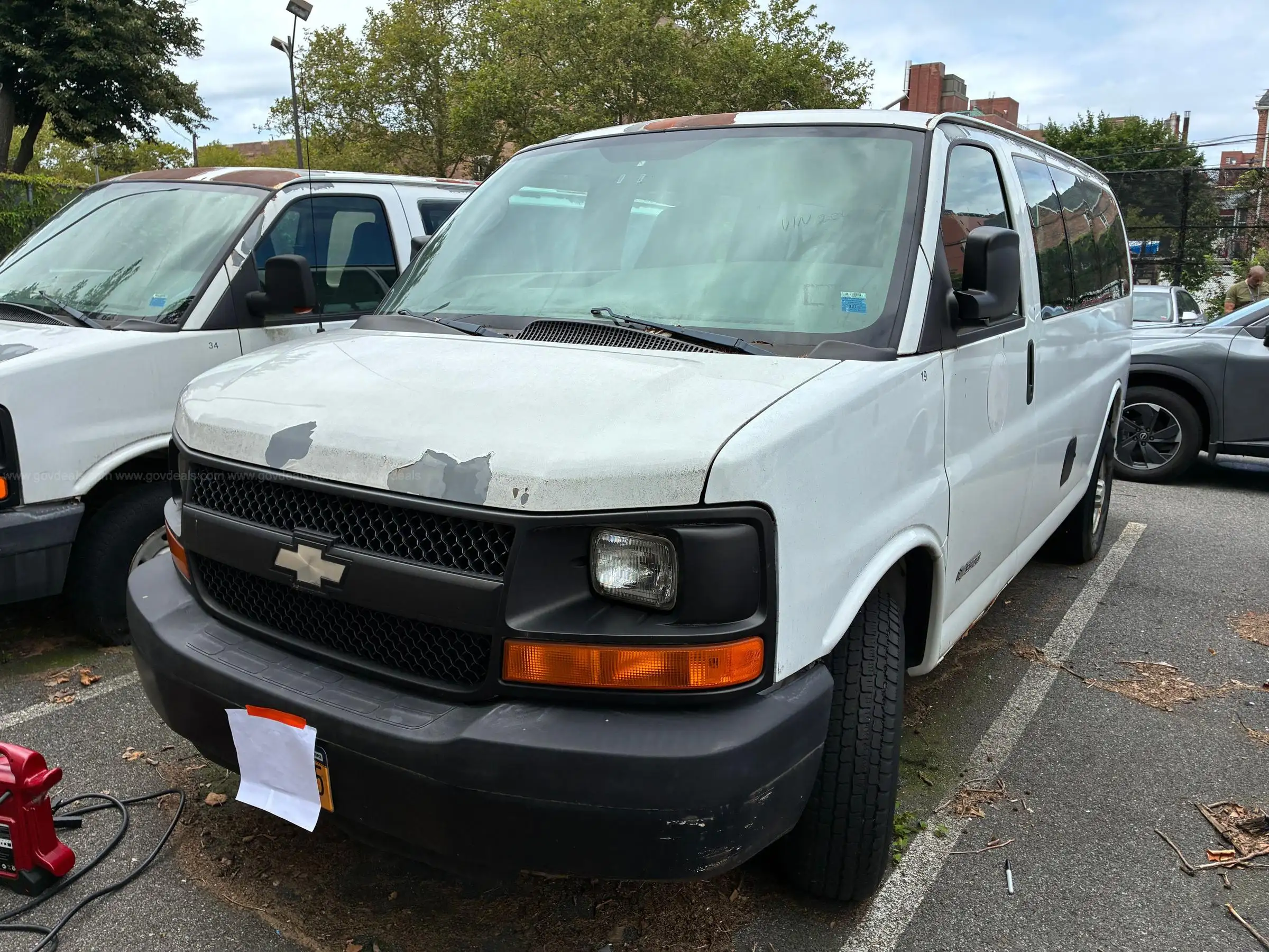 2004 CHEVROLET EXPRESS 3500