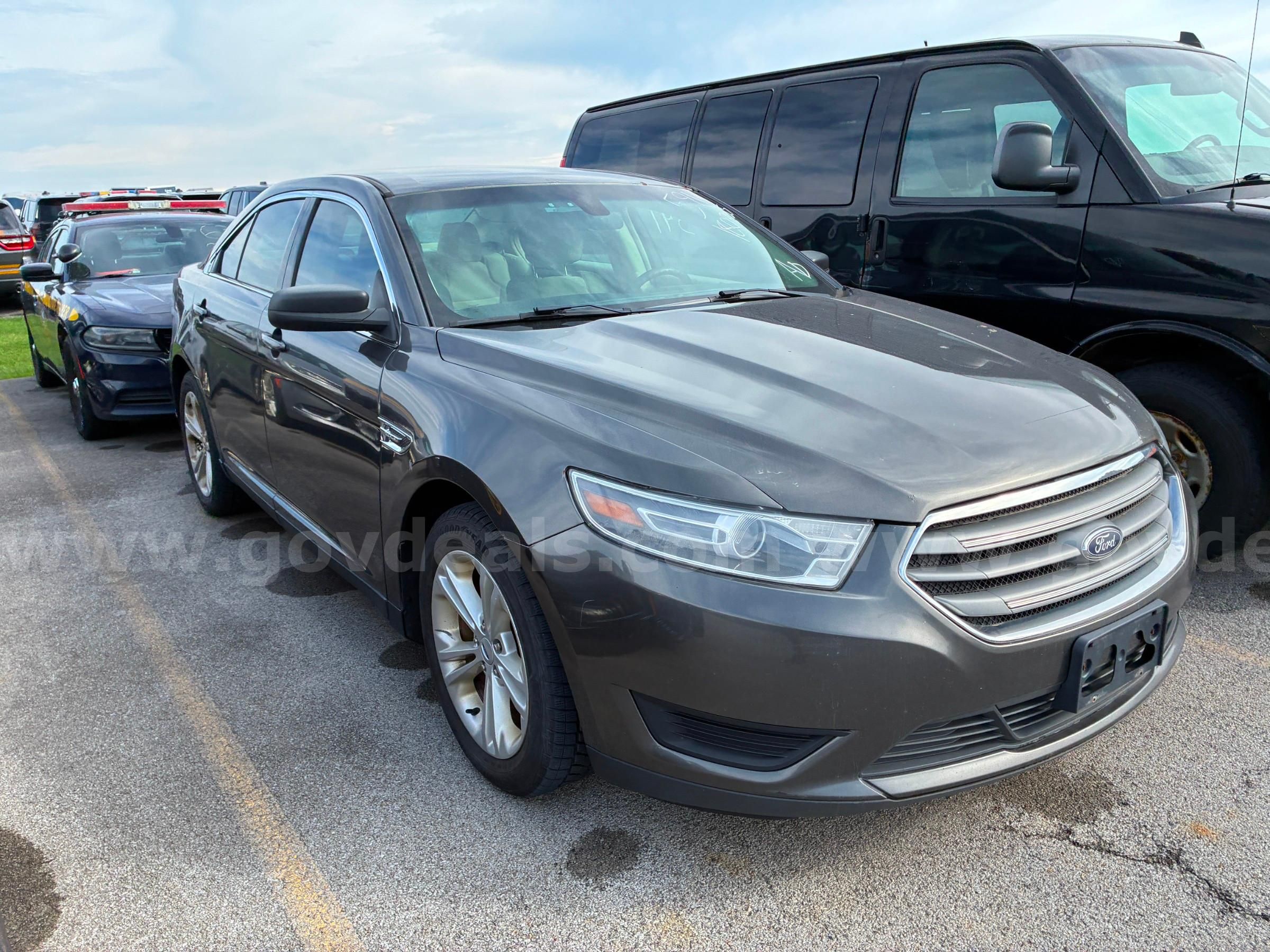 2018 Ford Taurus