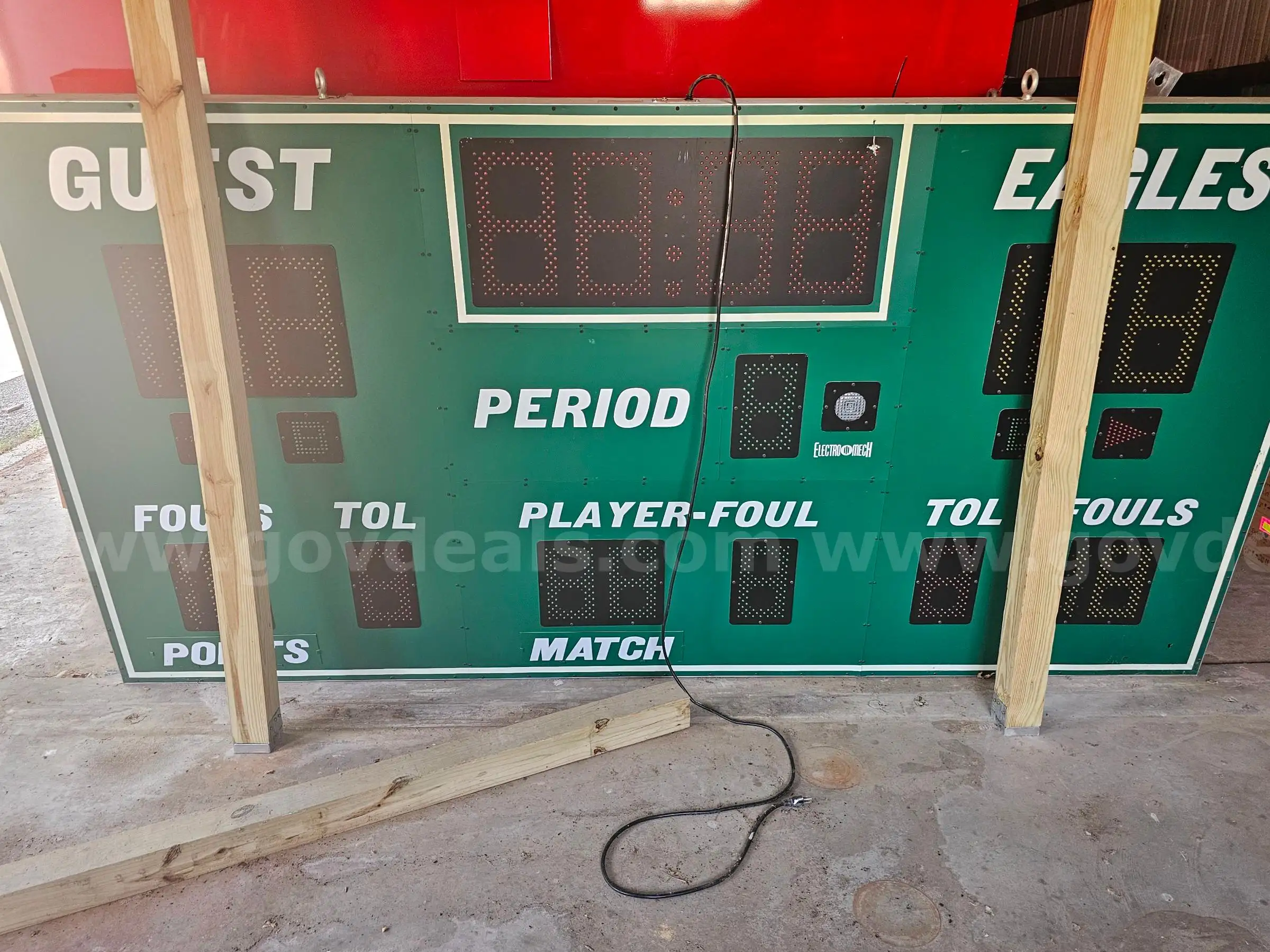 Set of 2 scoreboards
