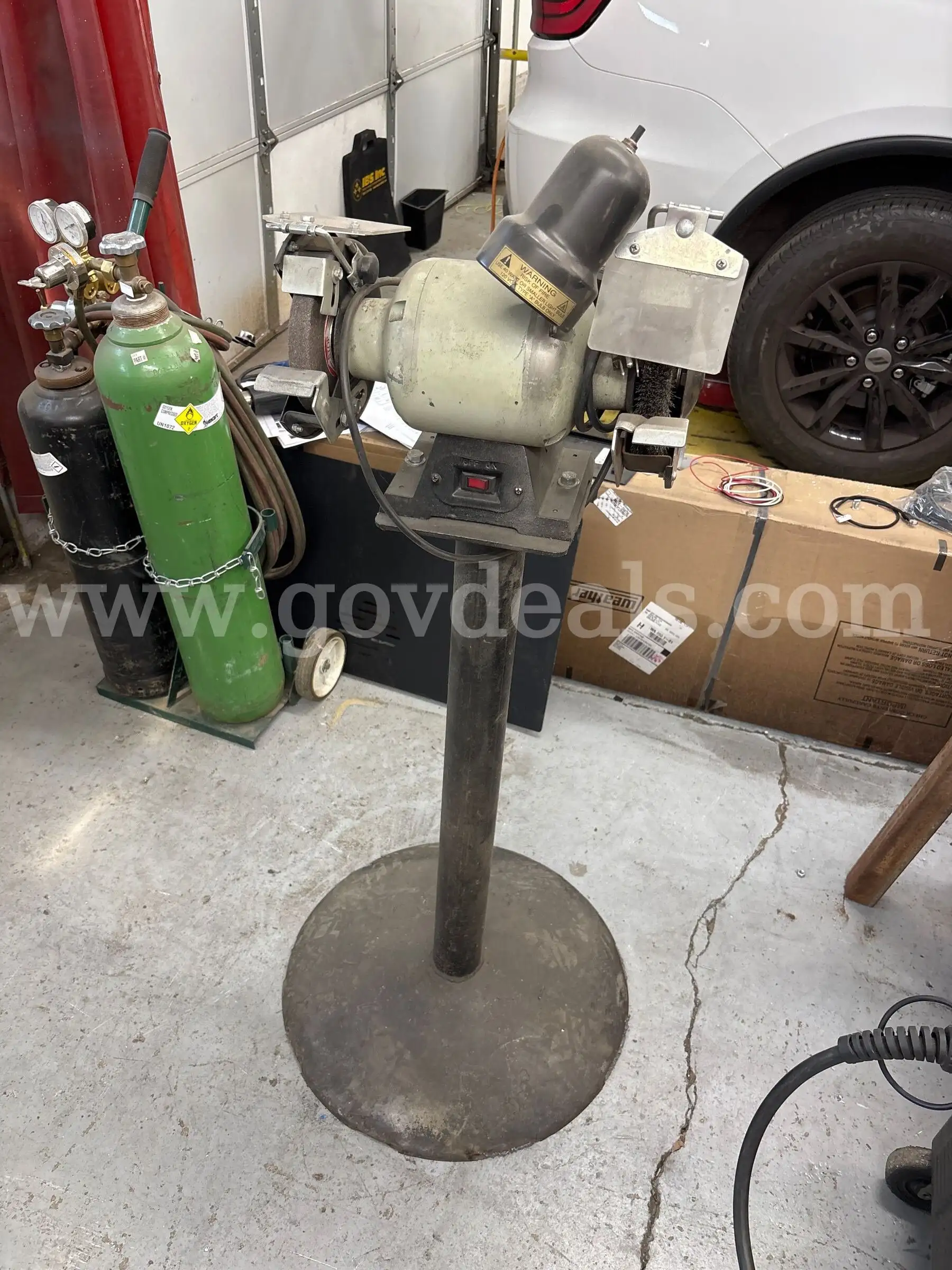 Stand-Alone Bench Grinder