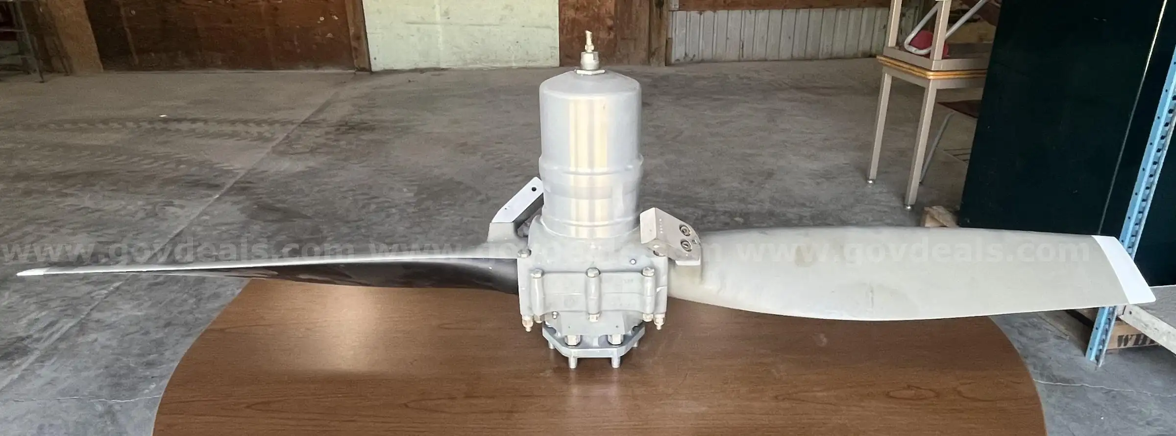 Unknown Propeller (28C)