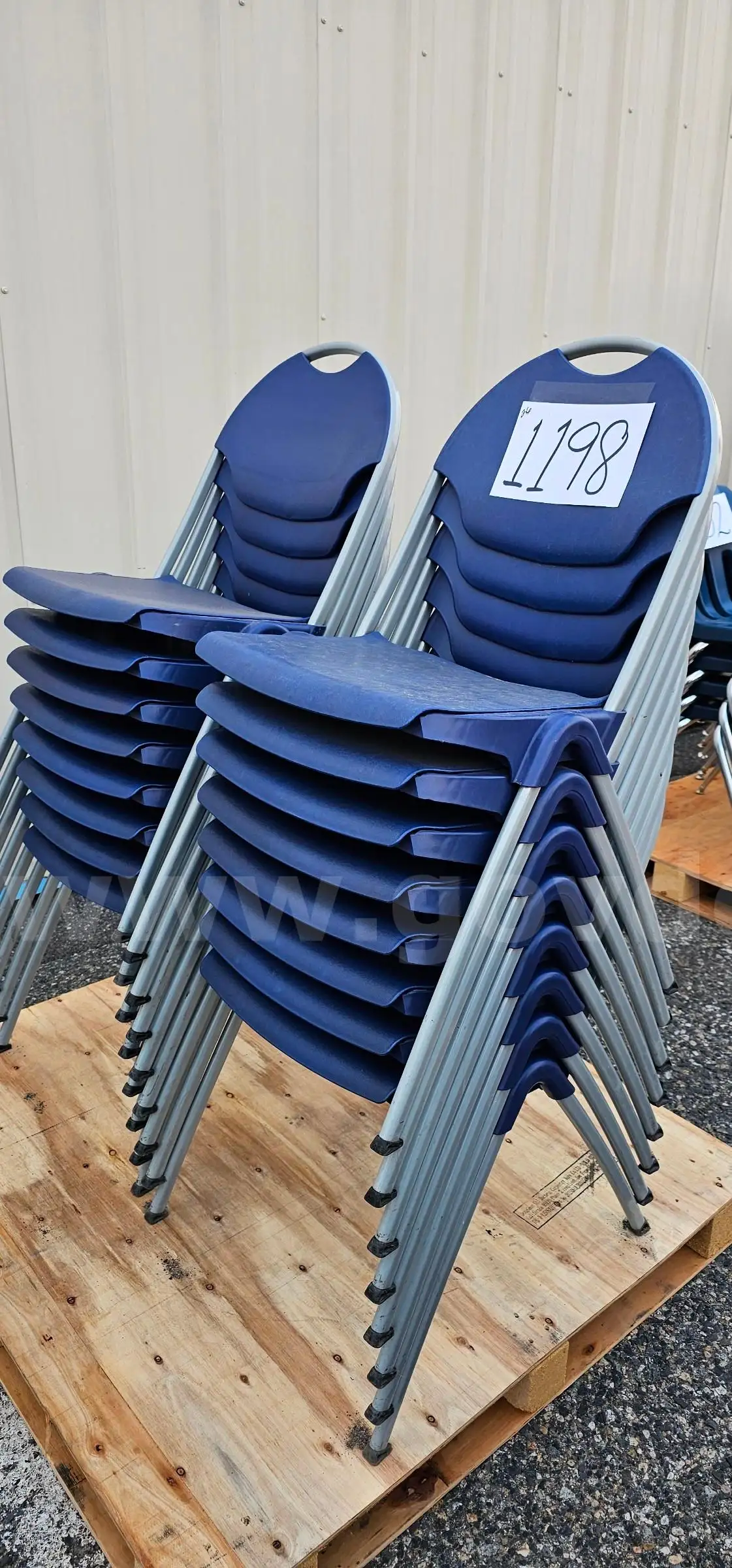 Student Chairs