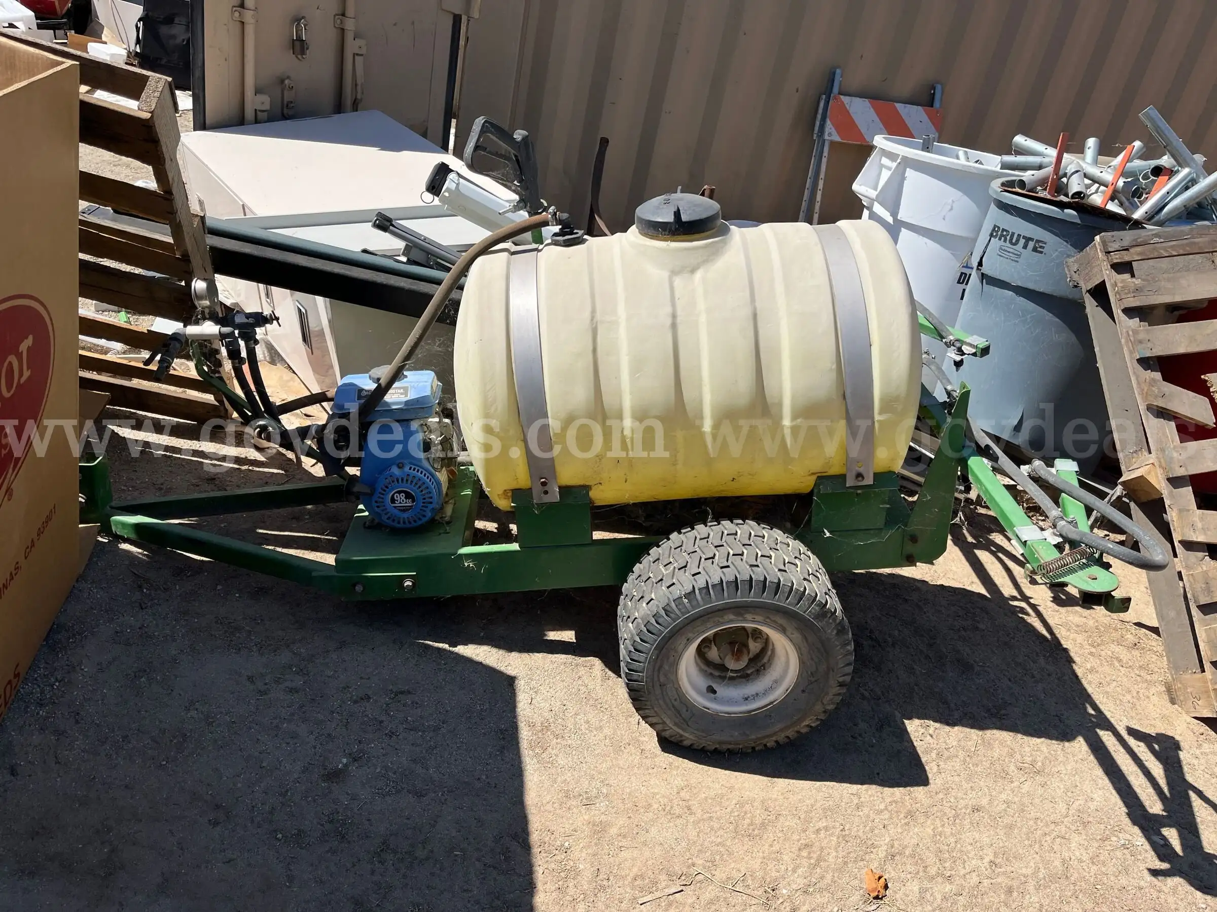 Water Spray R16