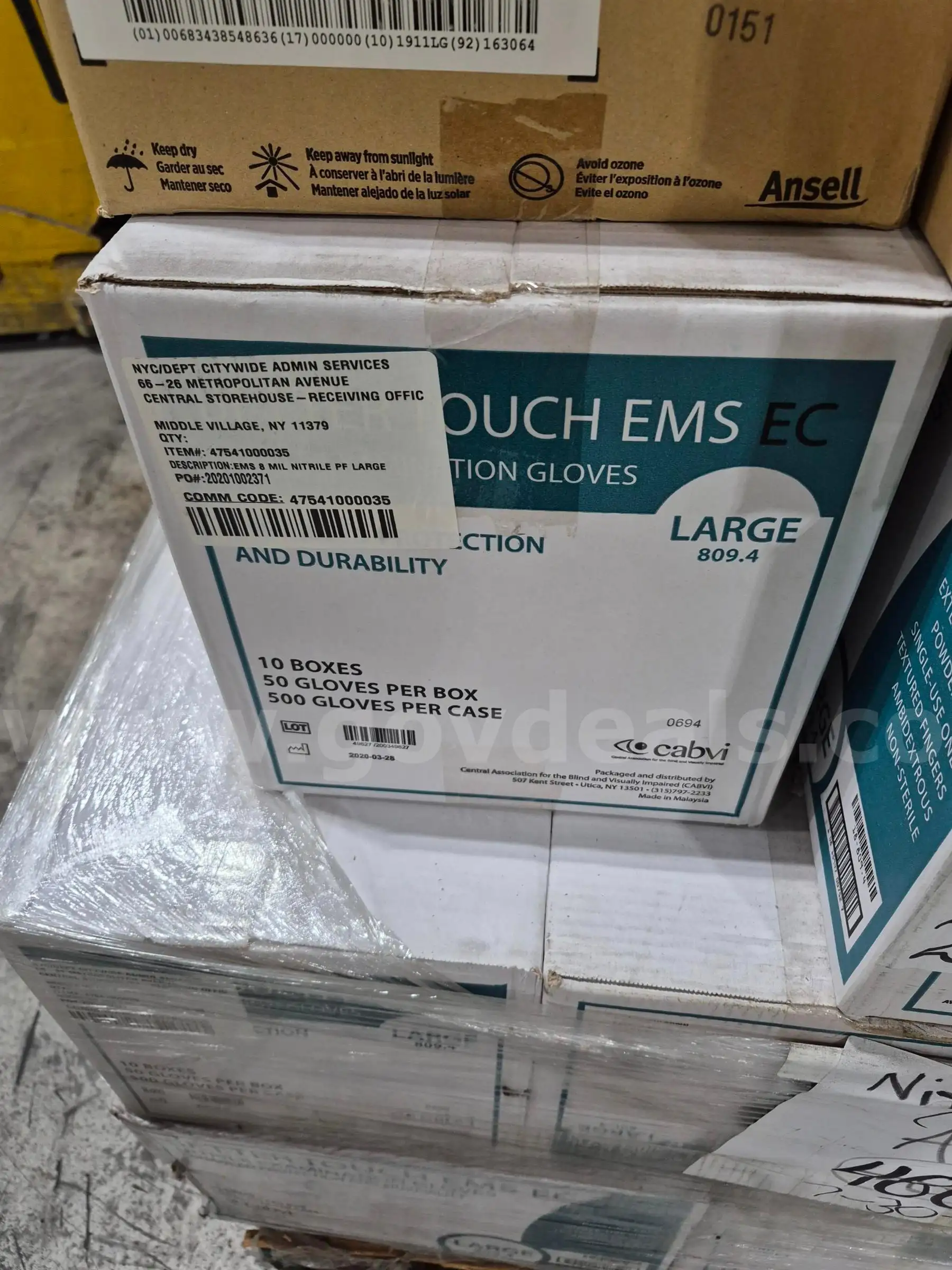 Nitrile gloves