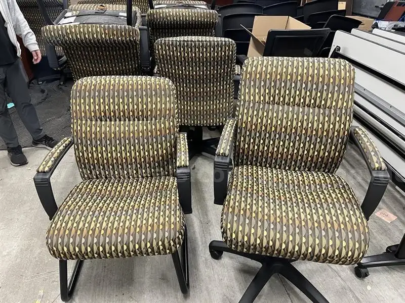 Lot of office rolling chairs stationary total qty 17