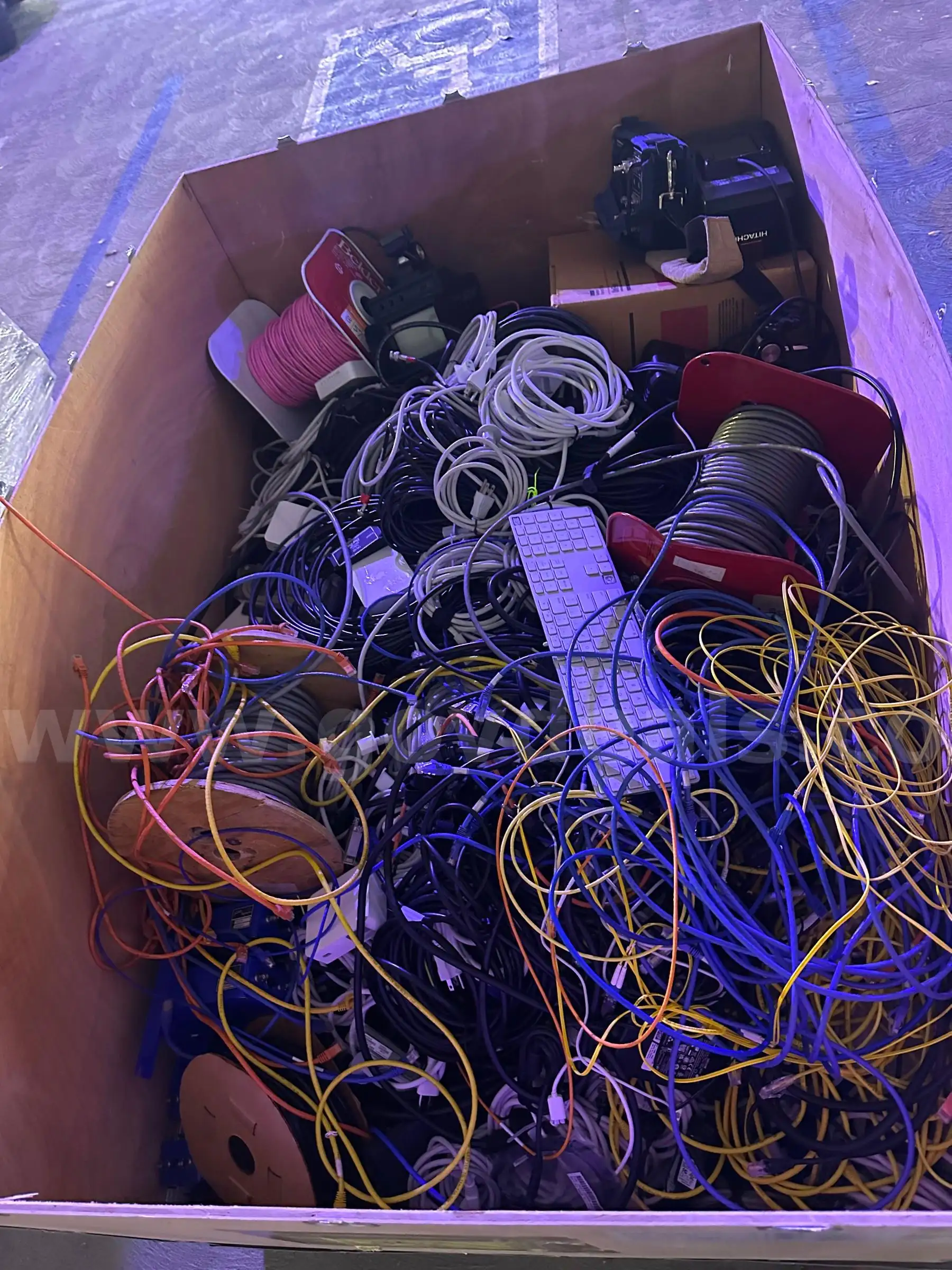Pallet of misc. electronics wires QTY 1