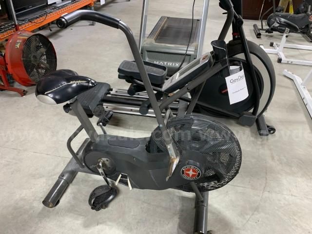 Schwinn AD6 Exercise Bike