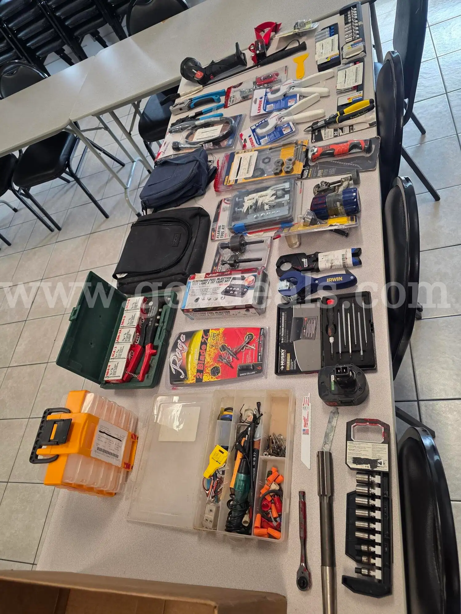 Box of Miscellaneous tools