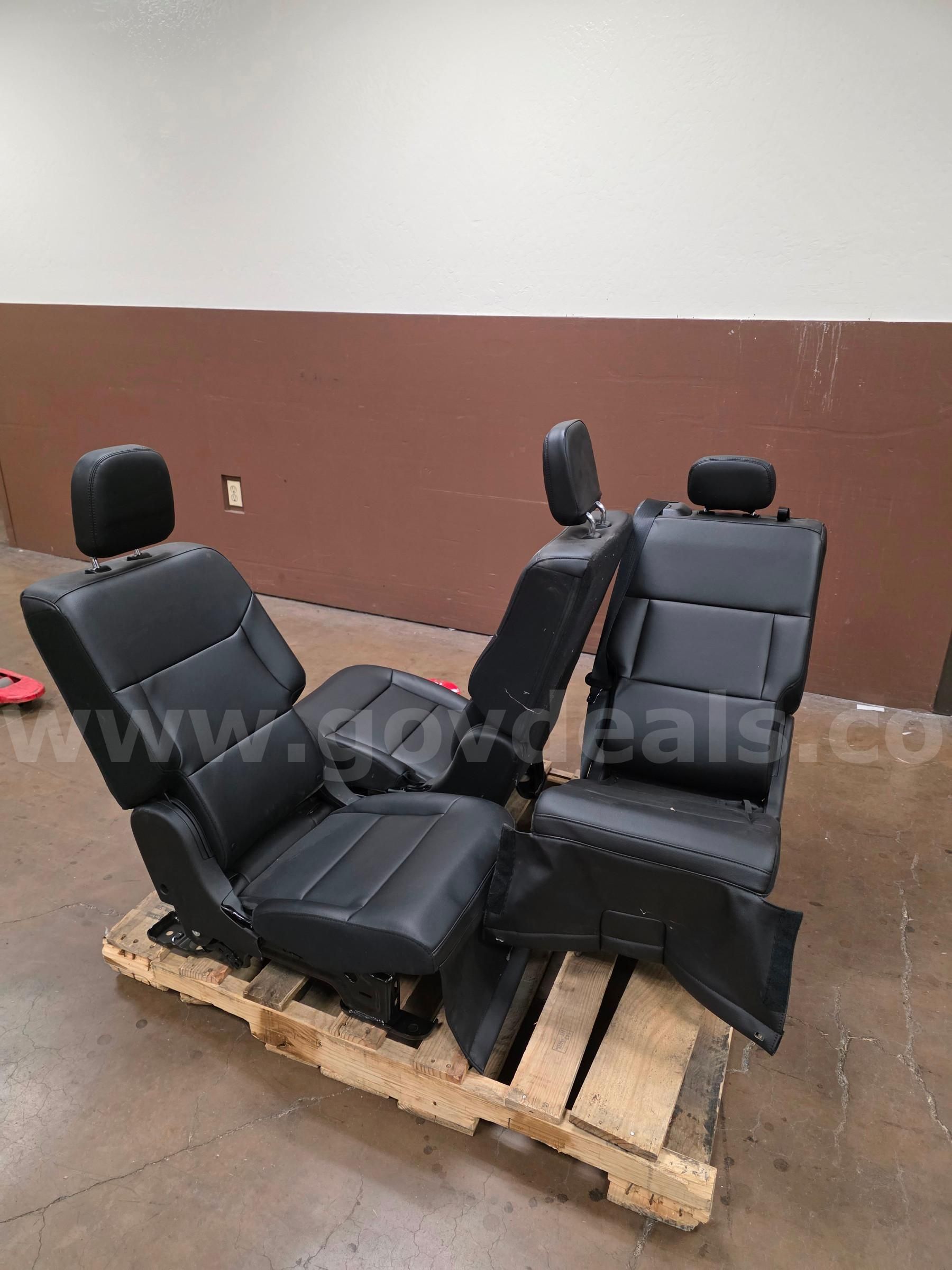 FORD EXPLORER REAR SEATS
