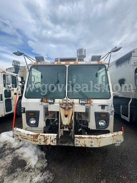 2016 Mack LEU600