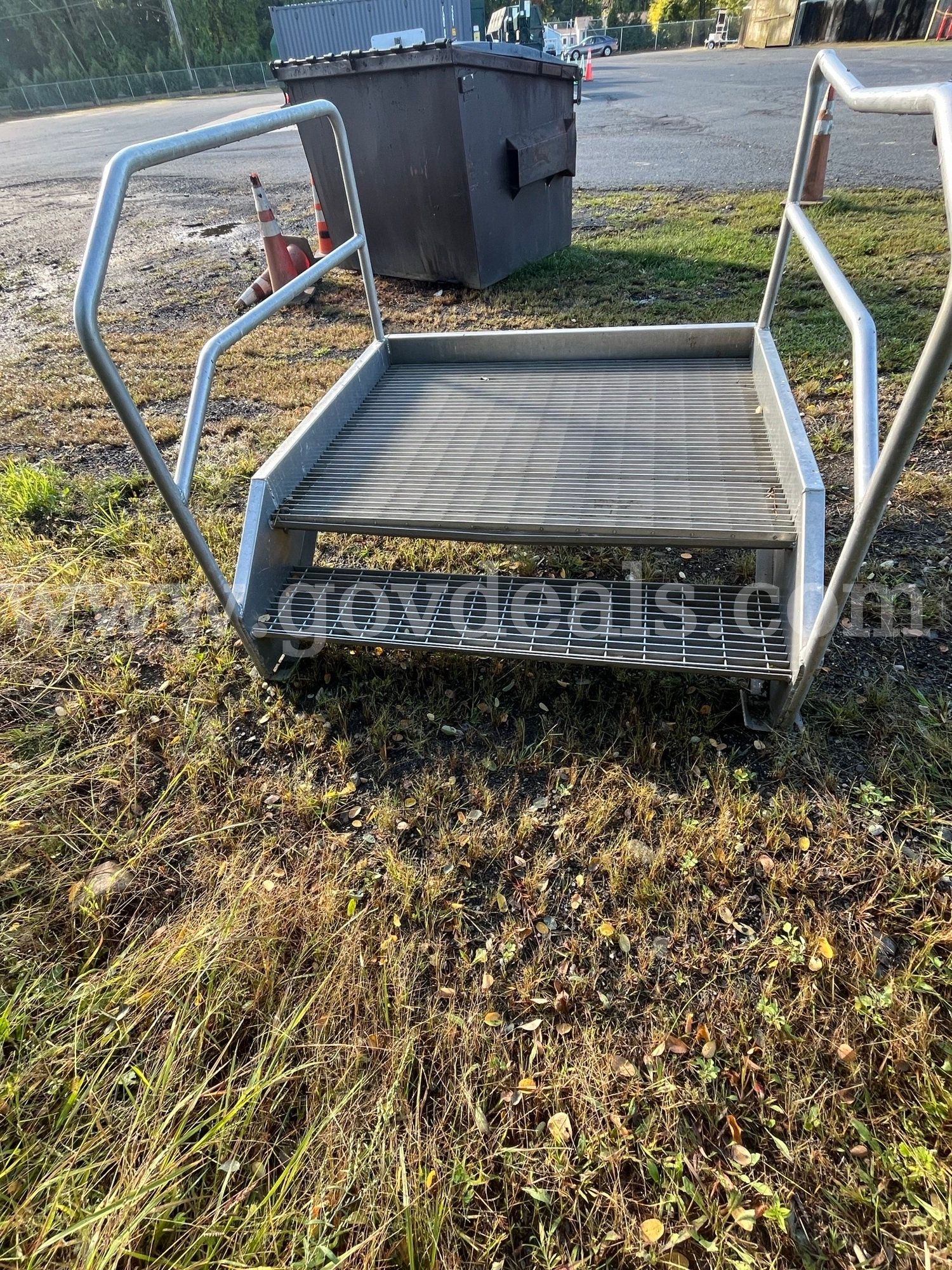 Aluminum stairs landing