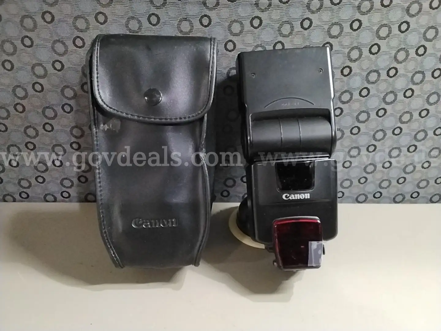 Canon Flash