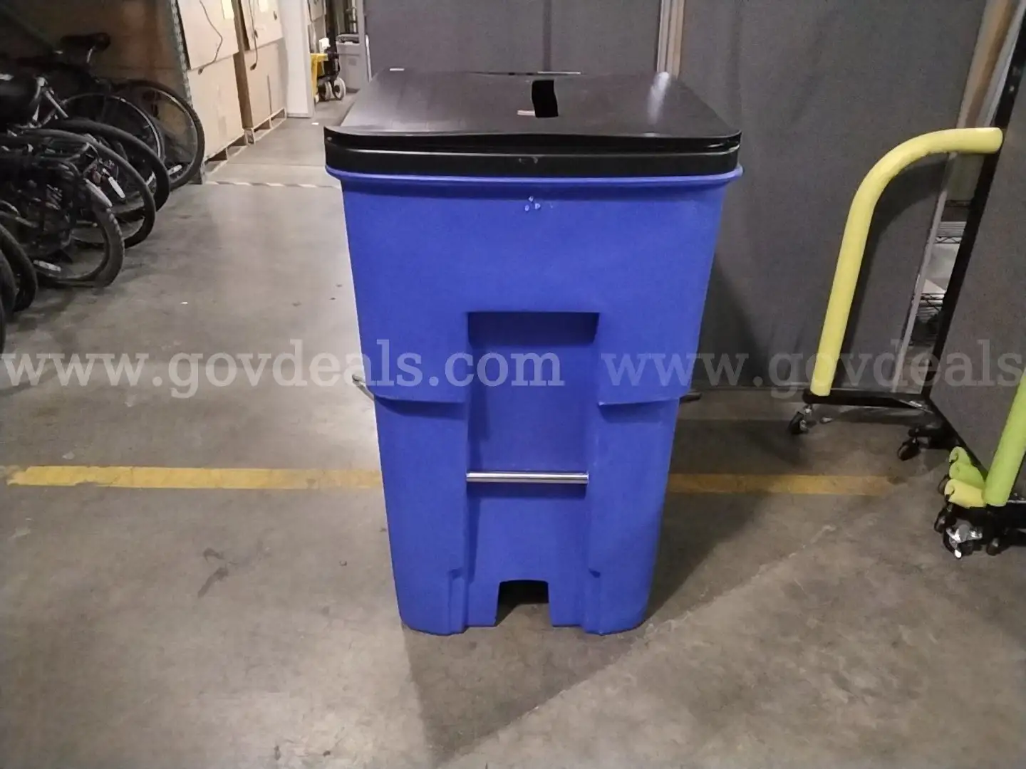 Uline Recycling Can
