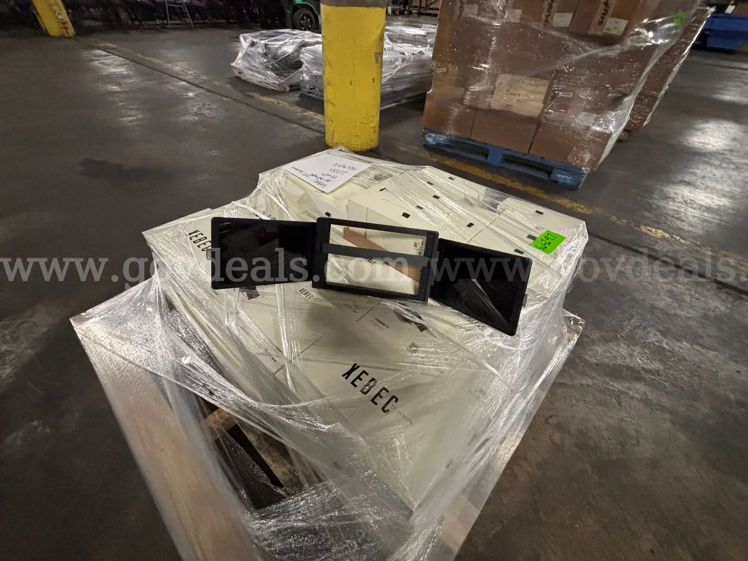 1 Pallet of Xebec Tri-Screen 2 Laptop Multi-Monitor Systems (Approx. 39 Units) (PICK-UP ONLY)