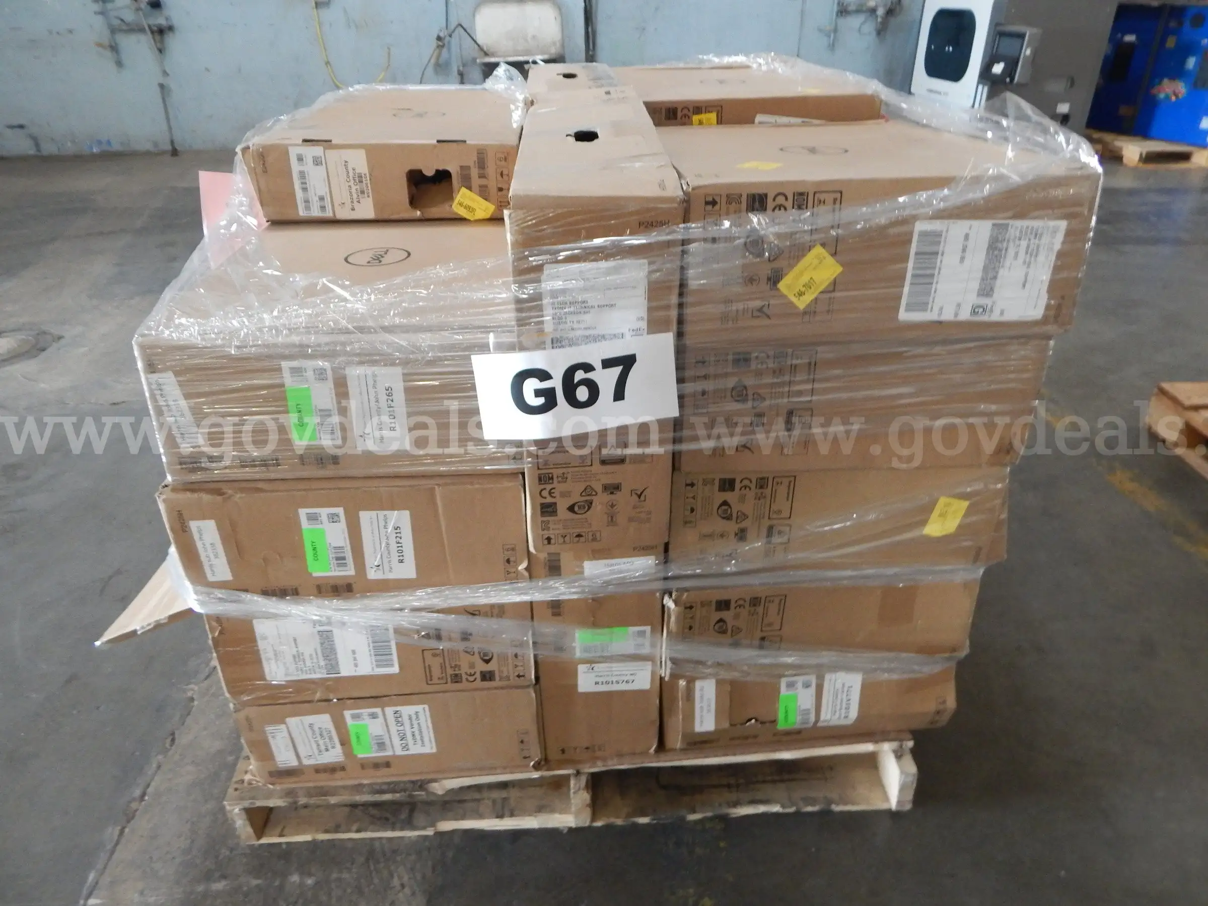 Lot G67 - (23) Computer Monitors