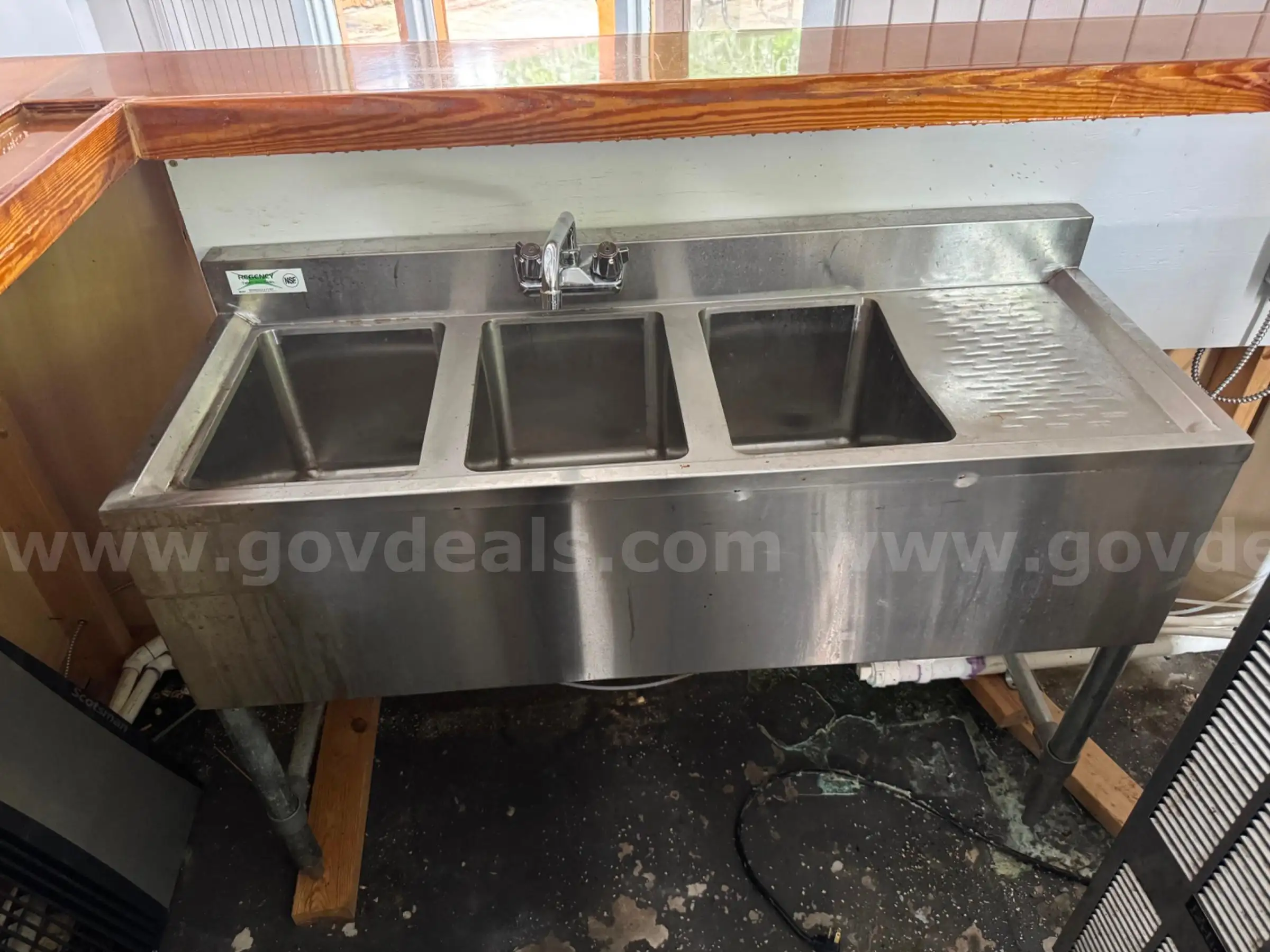 3 Compartment Sink