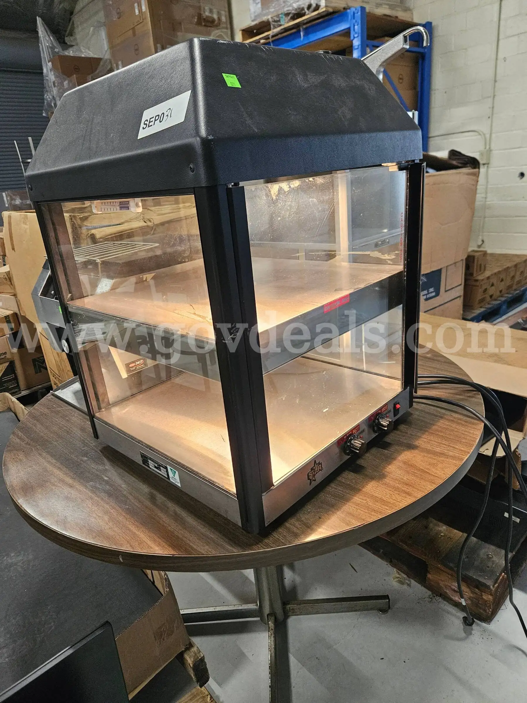 Star 18MCPT Countertop 18 Pass-Through Display Merchandiser
