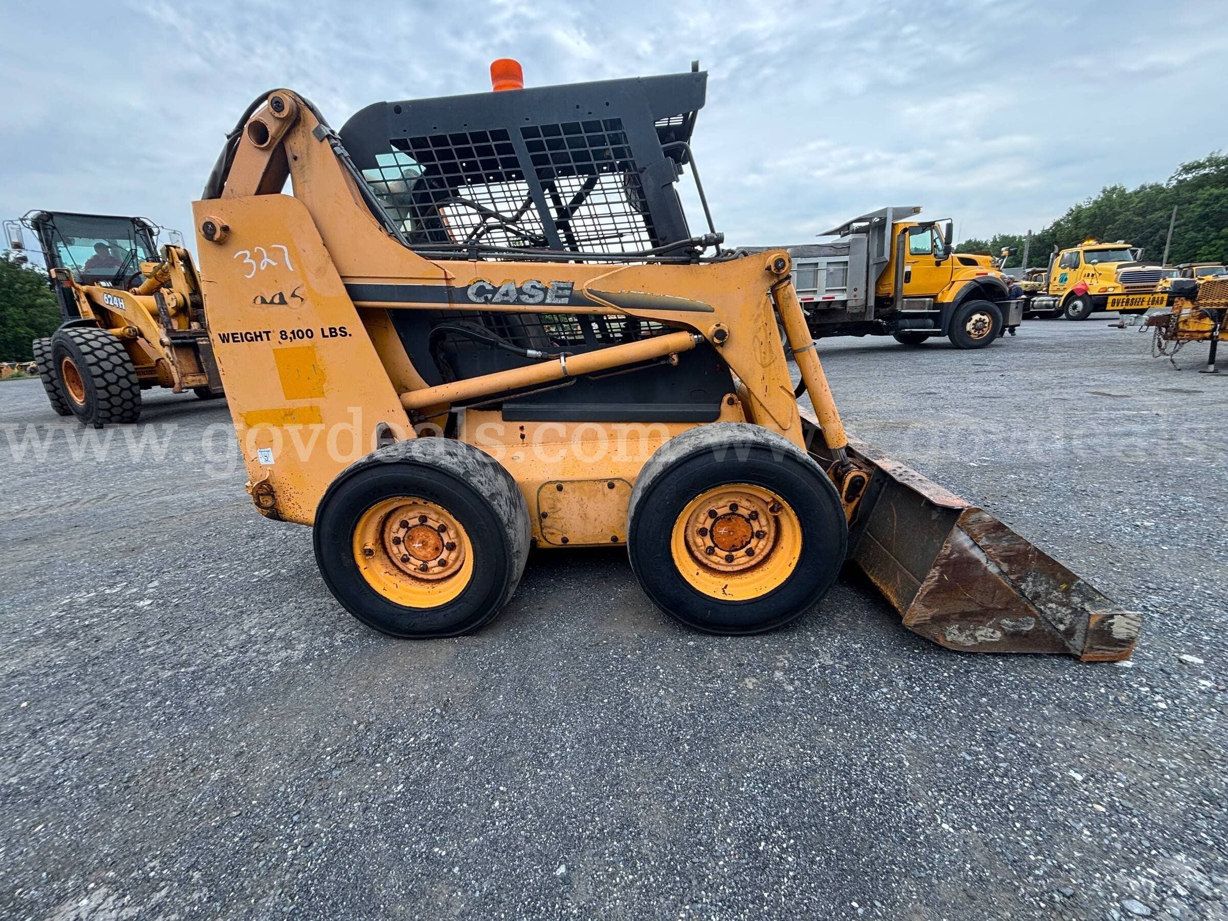 2005 Case 445