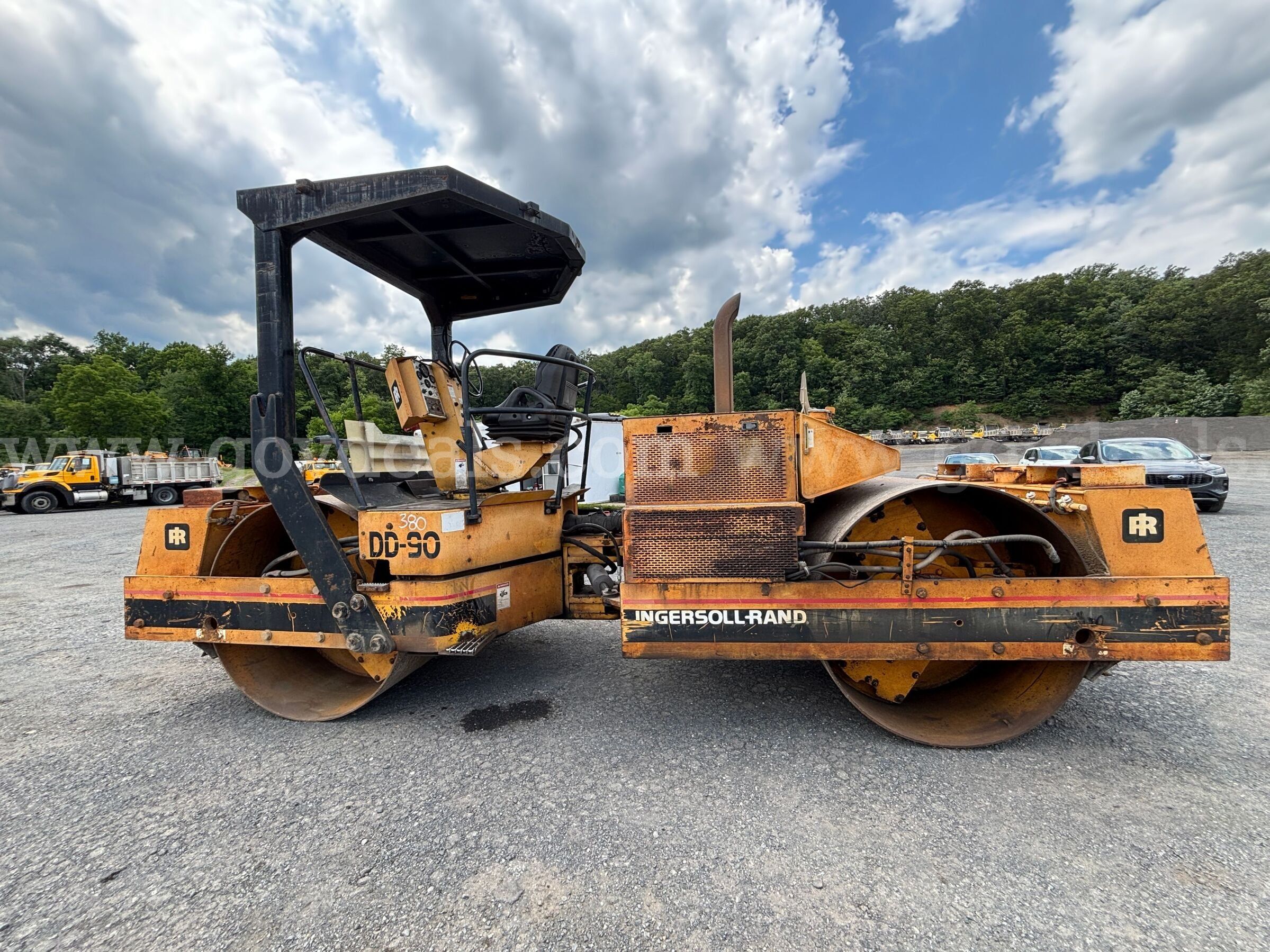 1996 Ingersoll Rand DD-90 Roller