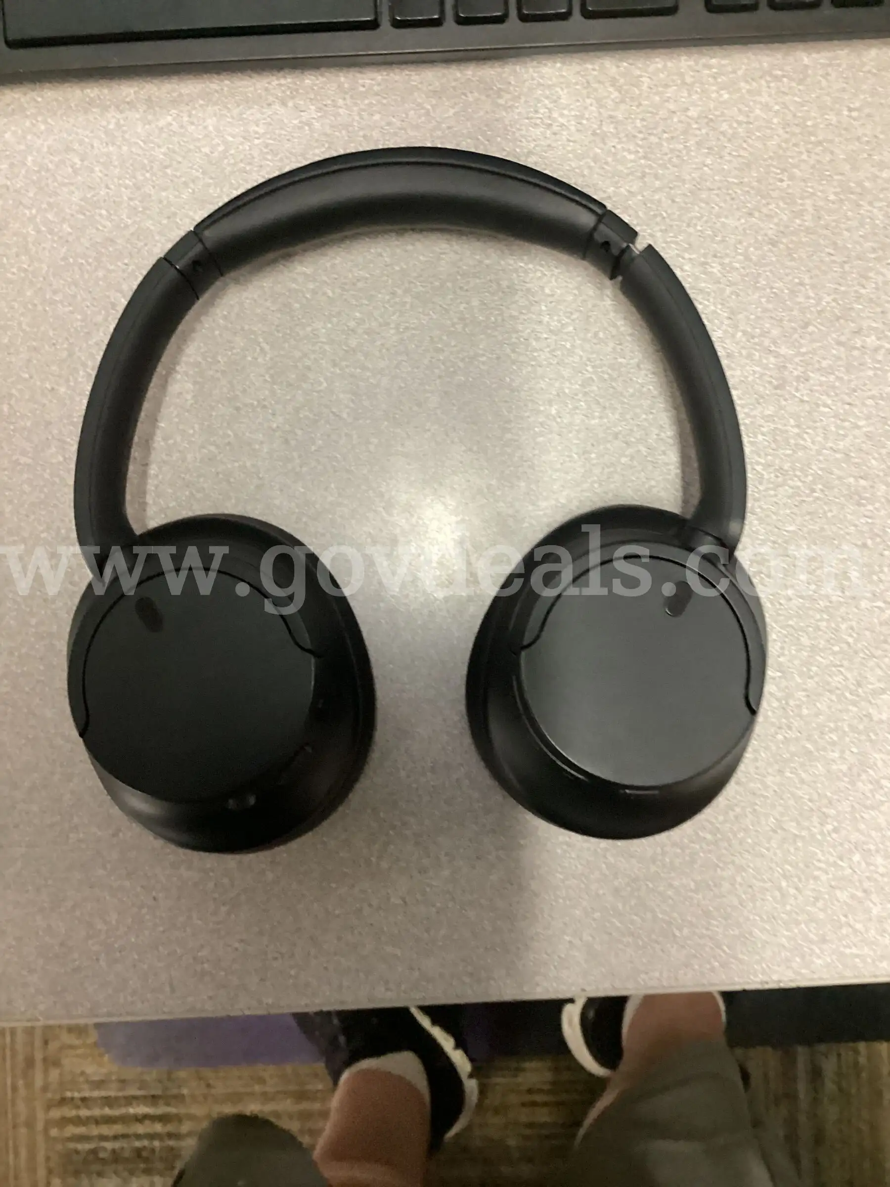 Sony WH-CH720N (YY2966) Wireless Noise-Canceling Over-Ear Headphones Black