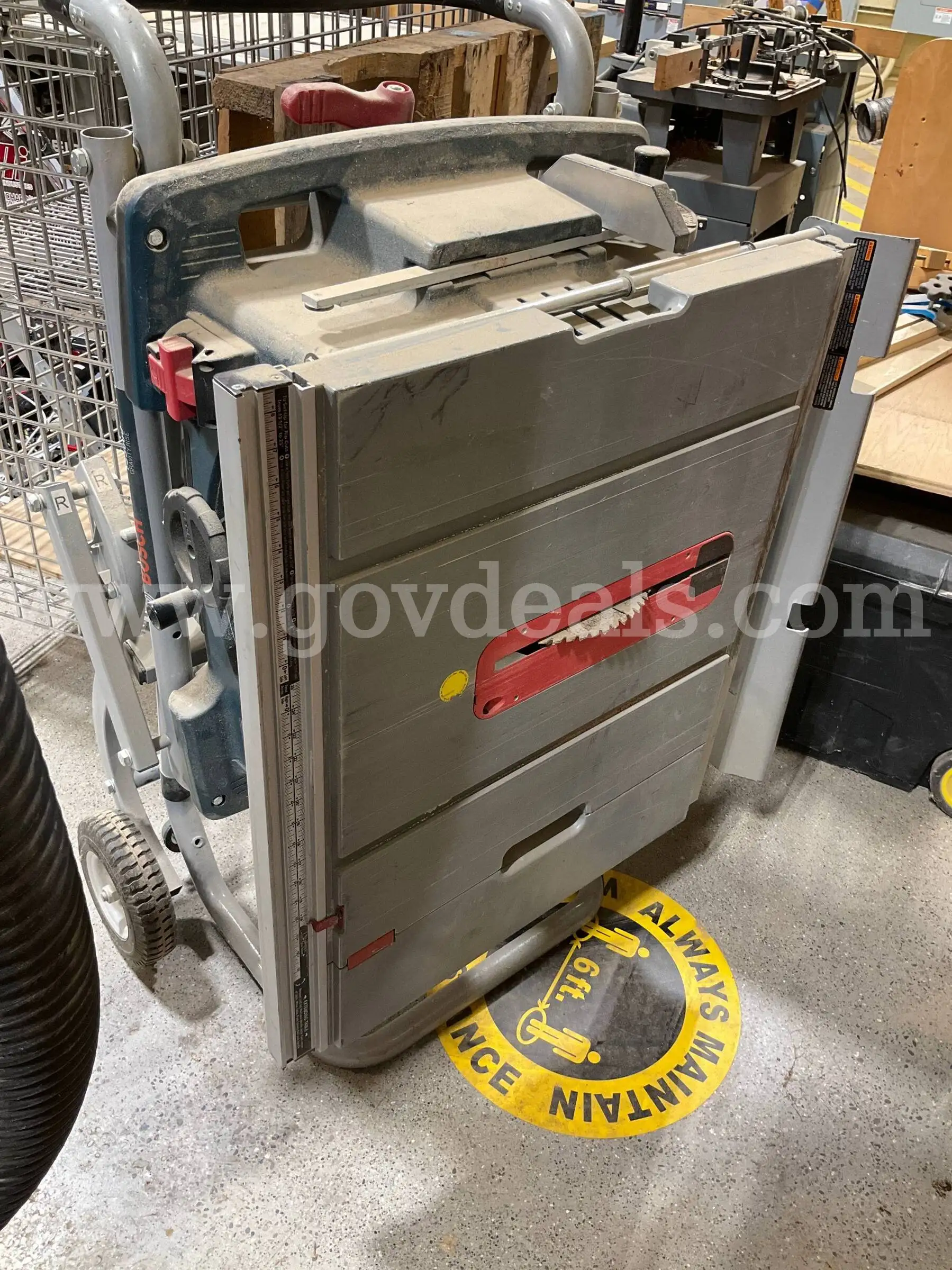 Bosch 4100 10 Jobsite Table Saw w TS3000 Gravity-Rise Wheeled Stand