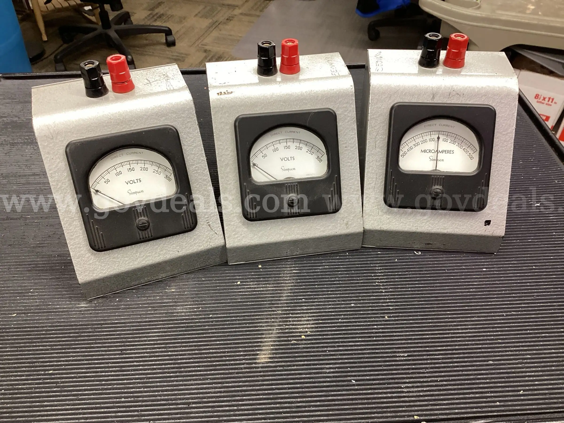 Vintage Simpson Model 27 Direct Current DC Voltmeter Desk Bench Top Lot of 3