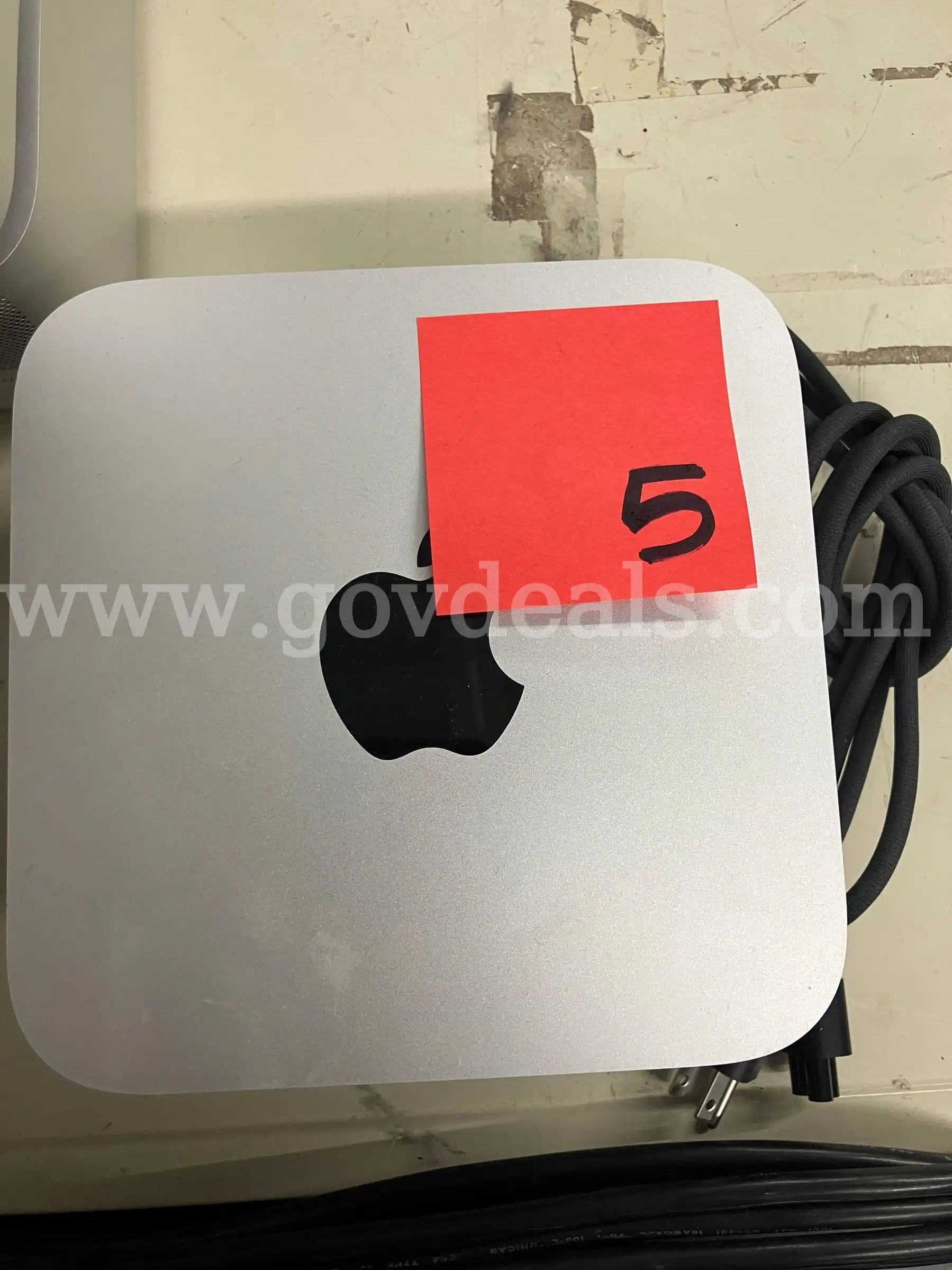 Apple Mac Studio 13 1 (2022) Model A2615 M1 Max (10 cores) 64Gb 1TB Mac OS 26.4.1