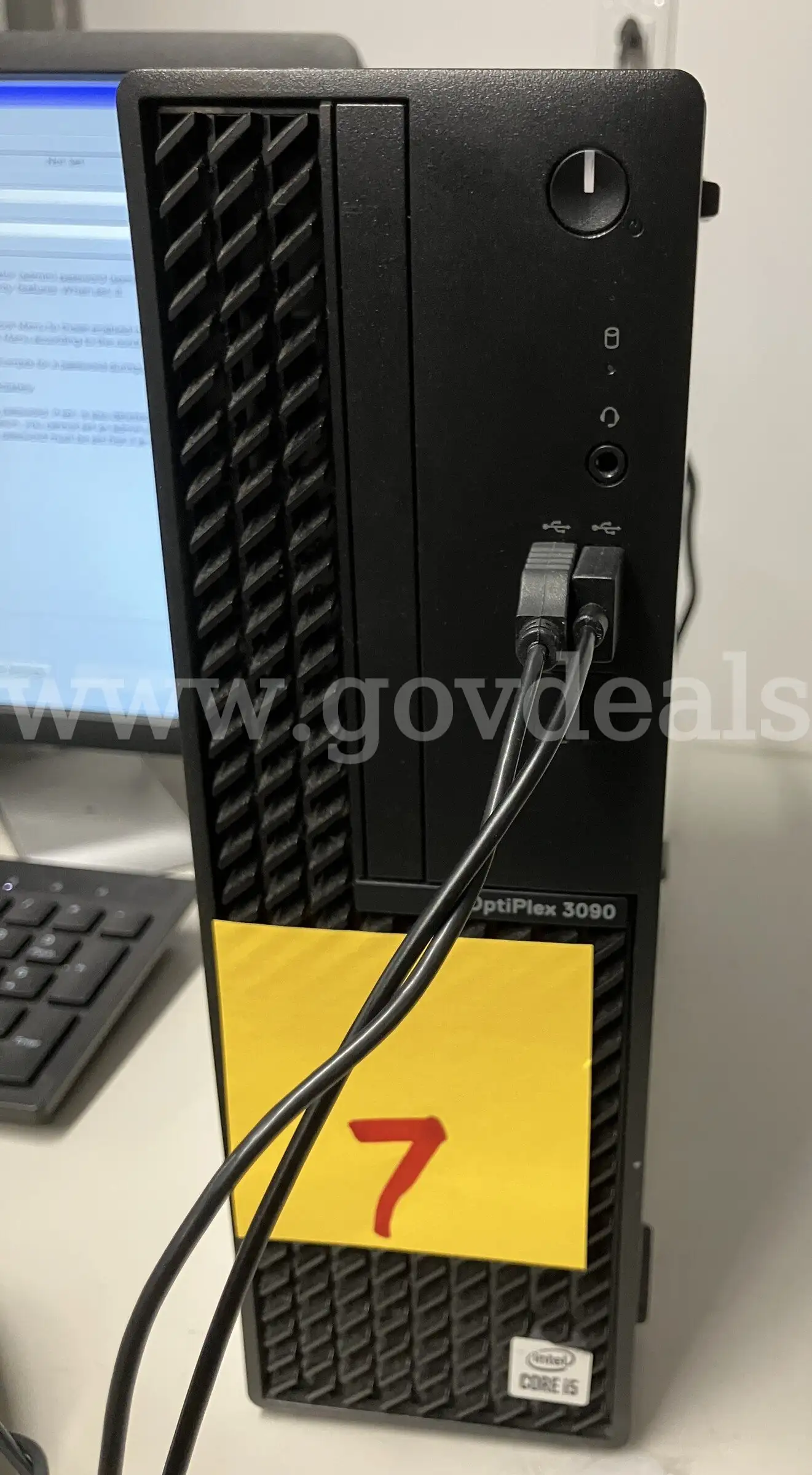 Dell OptiPlex 3090 Small Form Factor Computer - Intel i5 10th Gen 16GB RAM 256GB SSD No OS