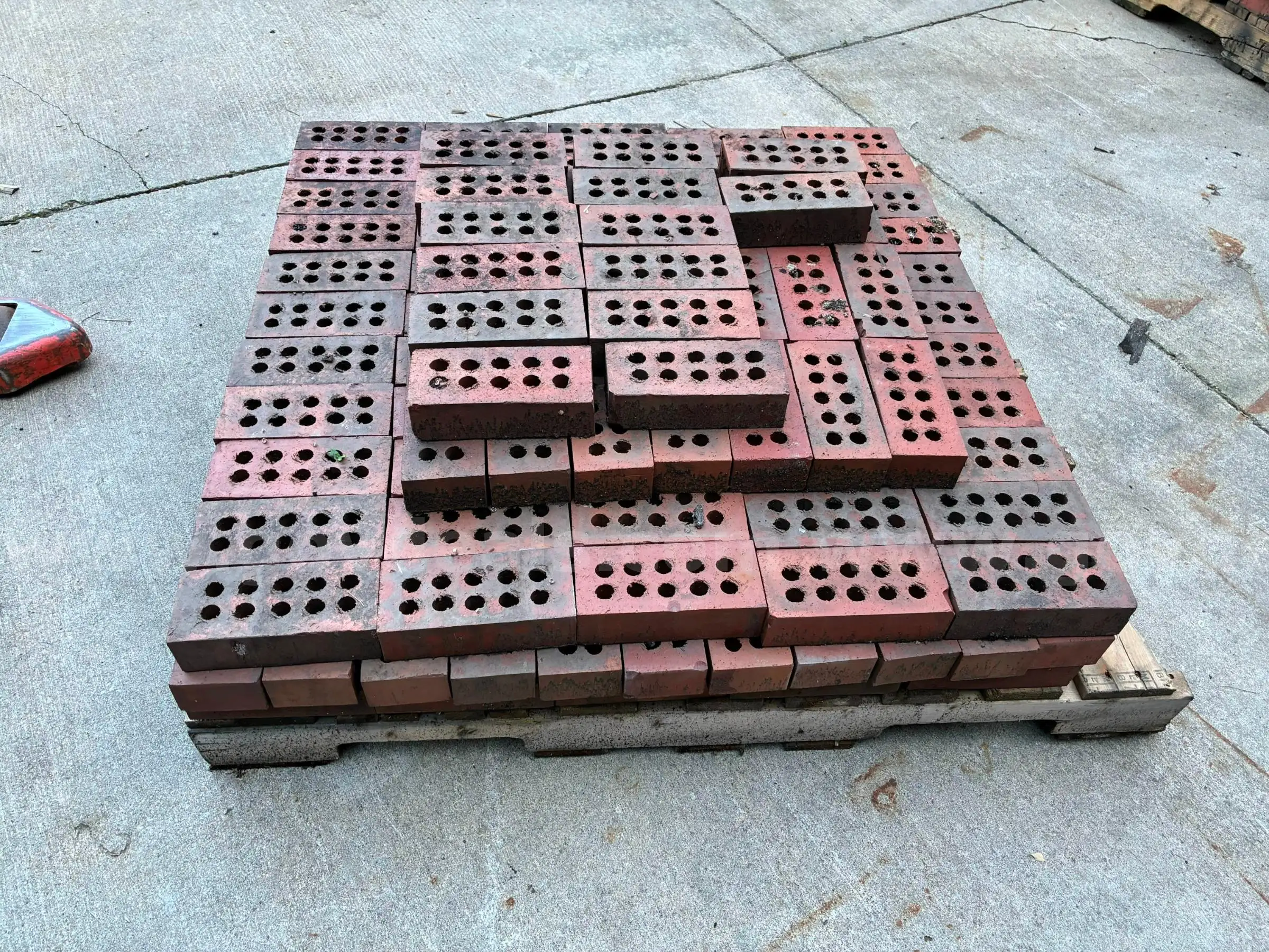 Terracotta Red 10 Hole Bricks