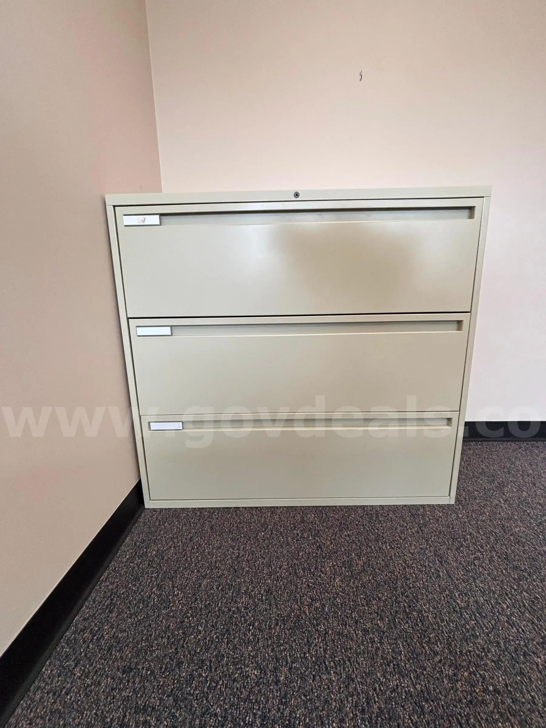 3-drawer file cabinet