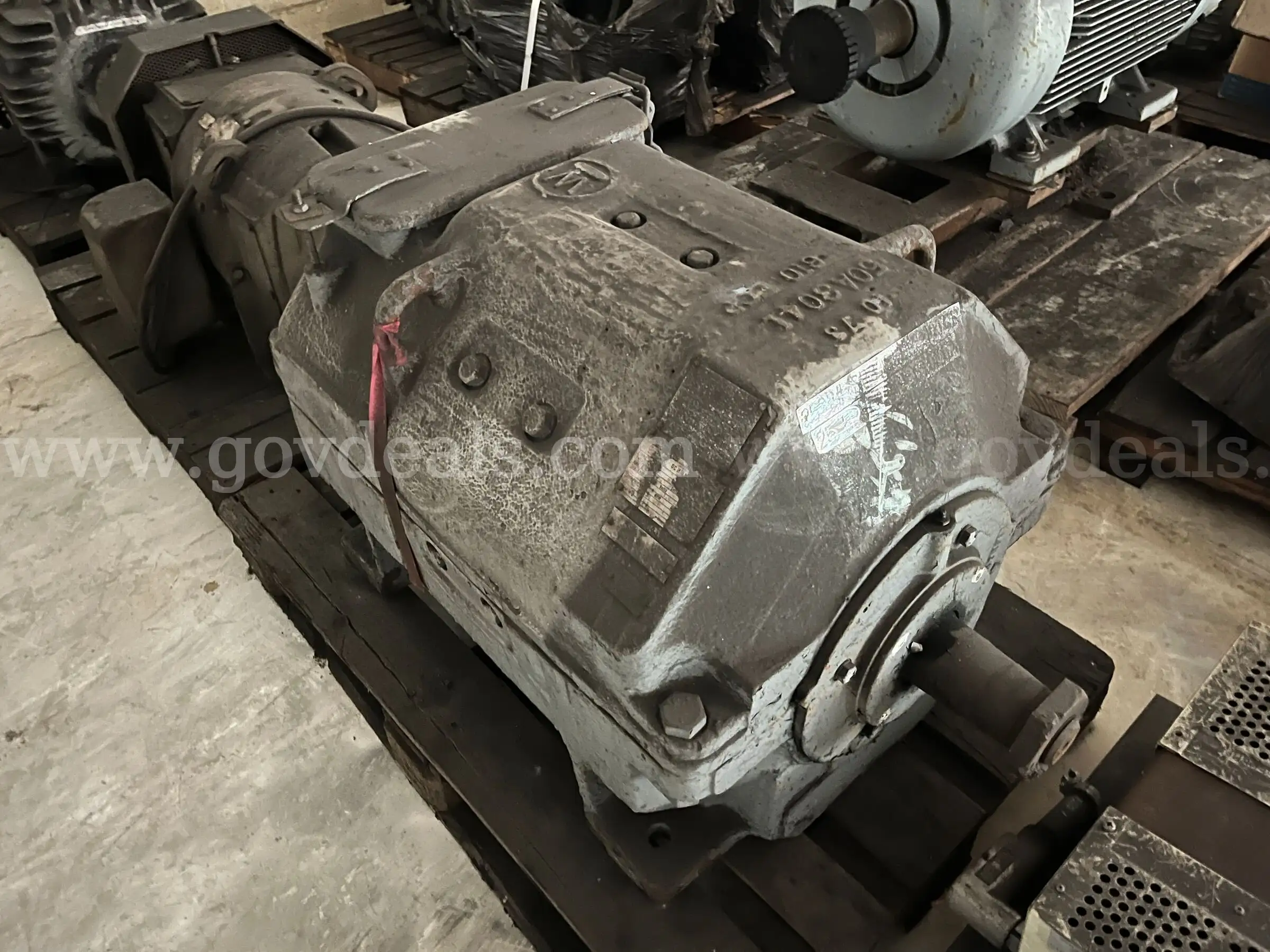 Heavy-duty industrial electric motor