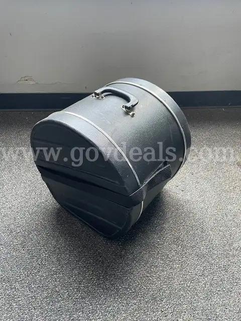 Snare drum carrying case