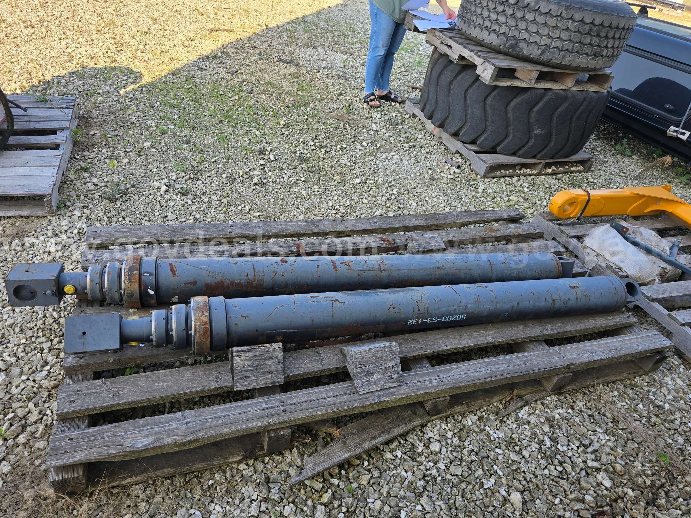 Hydraulic Cylinders
