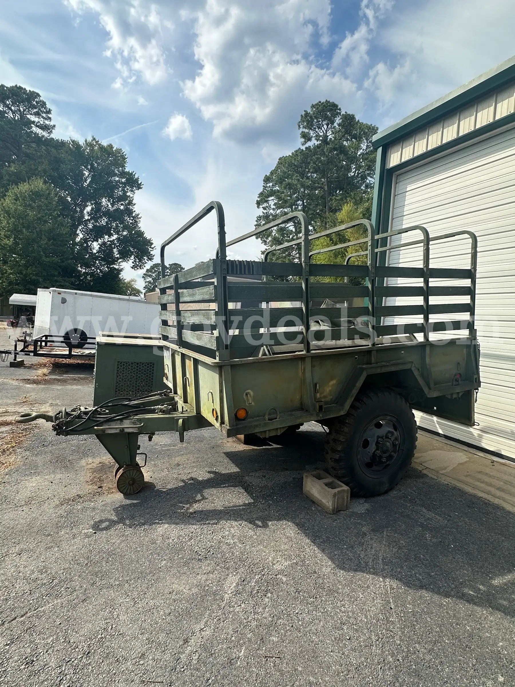 Trailer