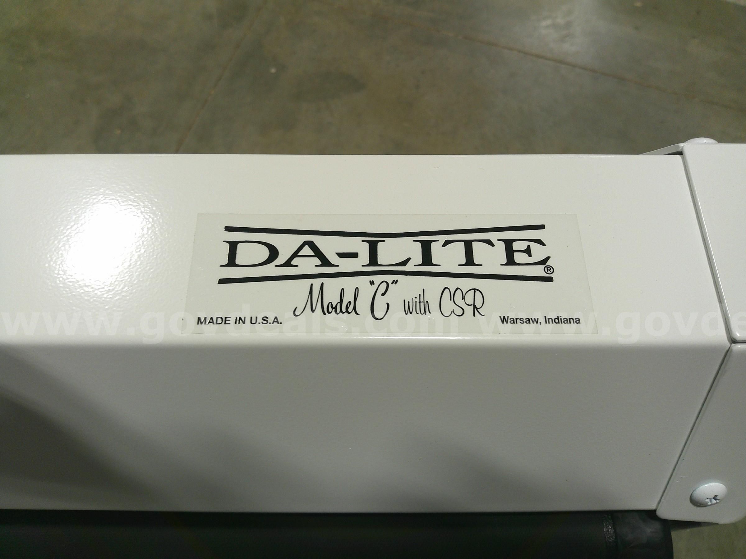 Da-Lite Projector Screen
