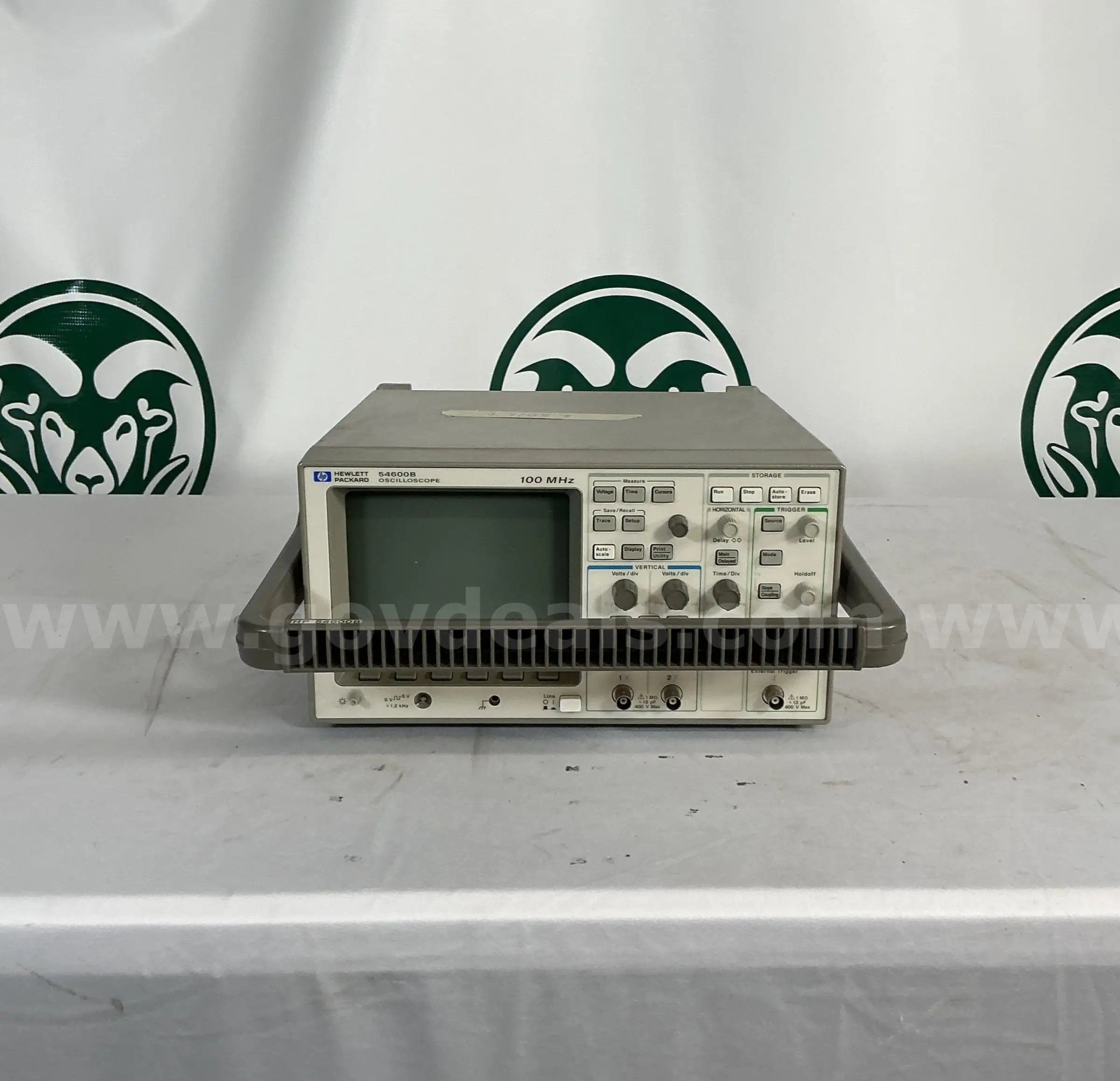 Hewlett Packard 54600B Oscilloscope (2)