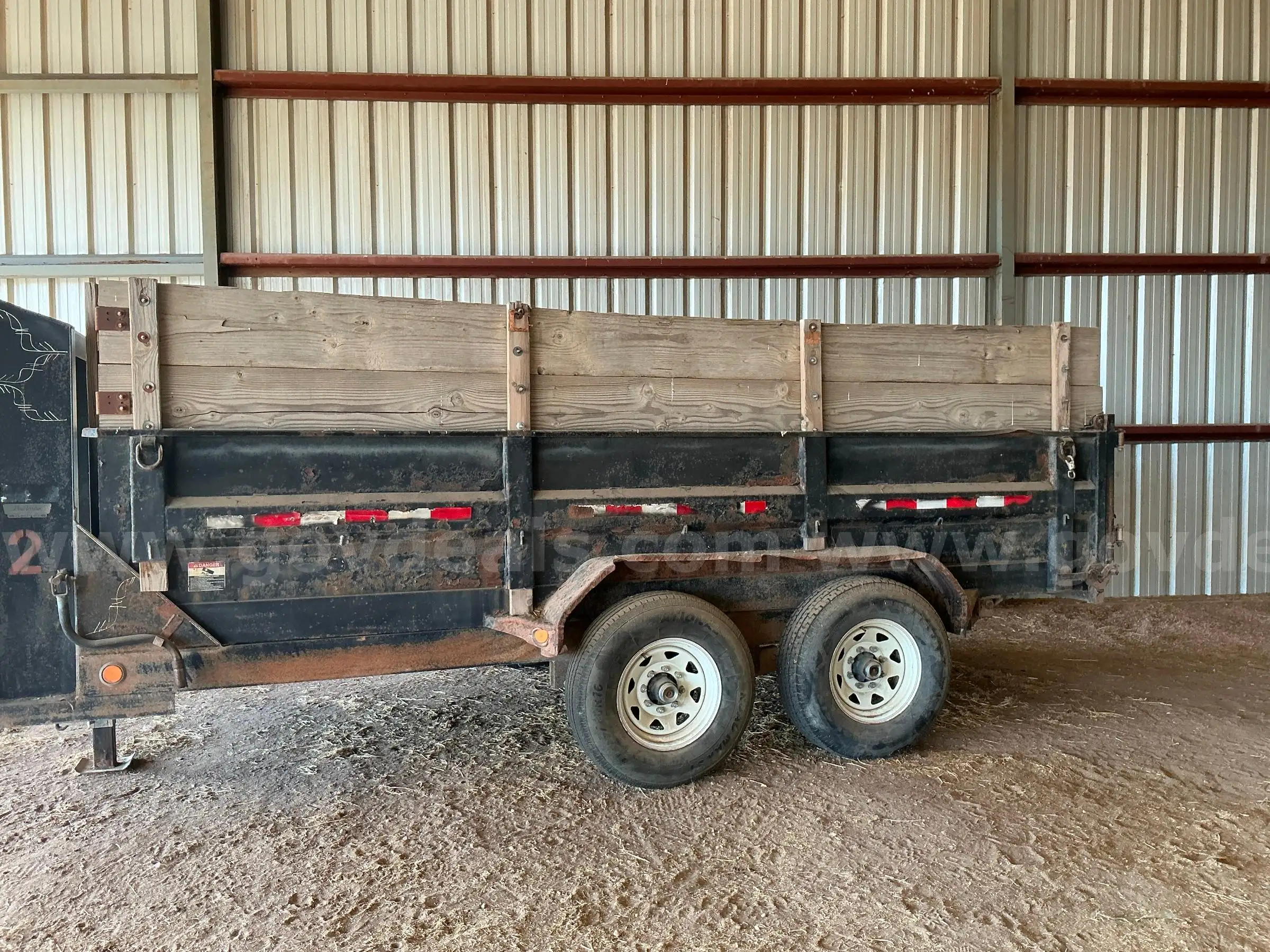 2007 PJ Trailers Tri 6A 4950 7k