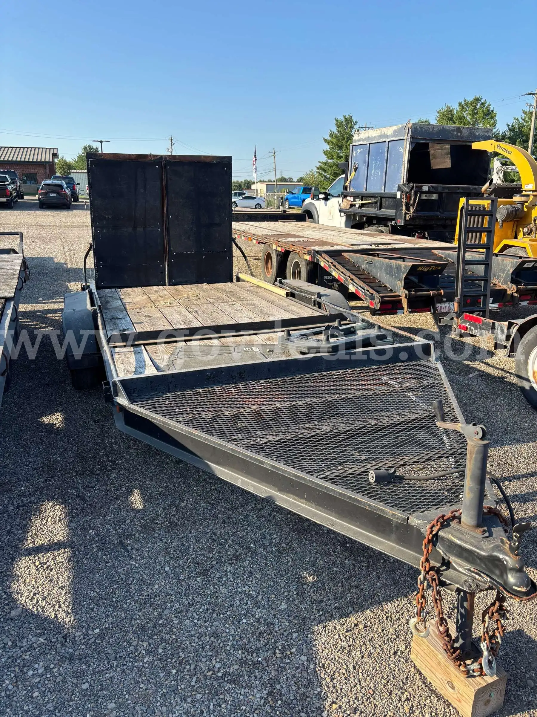 Trailer (Tandem) - Needs Tires