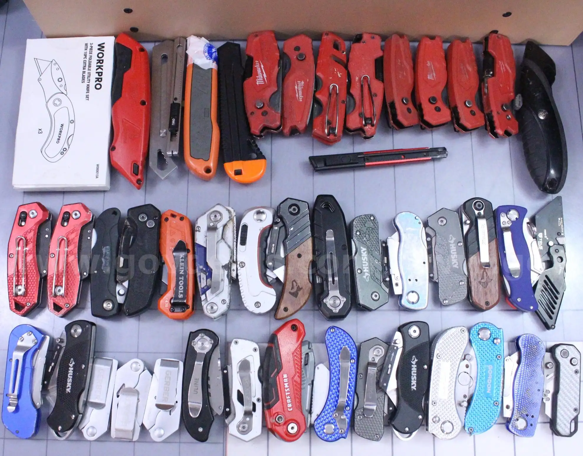 Approximately 11 lbs. of Assorted Box Cutters Utility Knives #36306