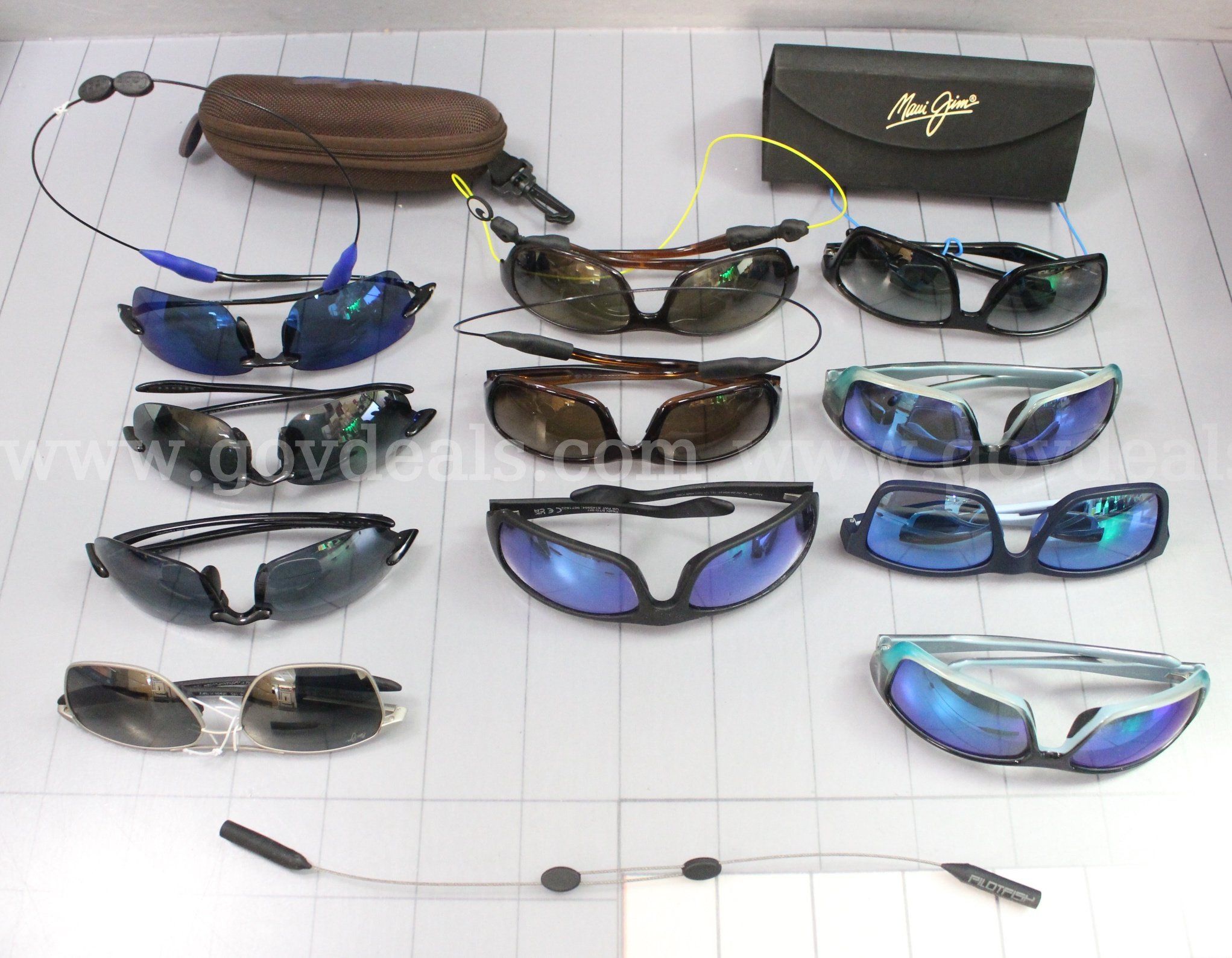 Approximately 1 lb. of Designer Sunglasses #35847