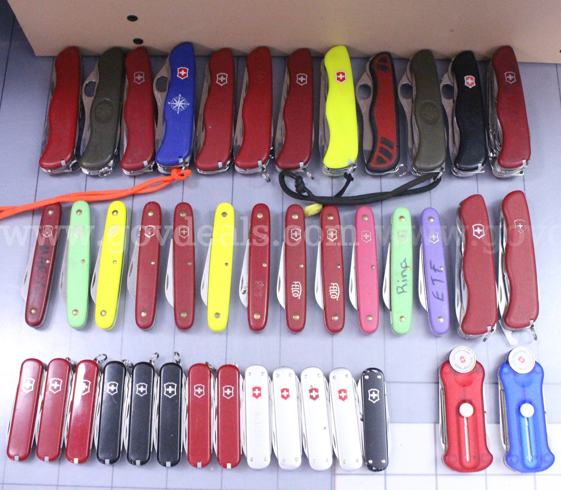 Approximately 6 lbs. Assorted Victorinox Swiss Army Knives #36602