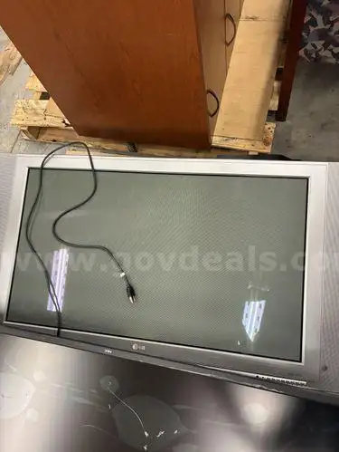 LG & Vizio TV Monitor (224039 AJ)
