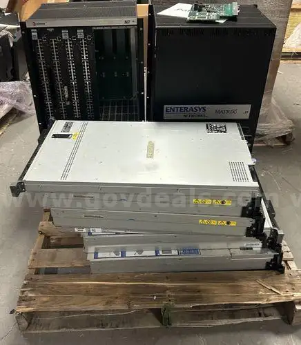 CHASSISS WITH SWITCHES AND SERVERS (224266 NB)