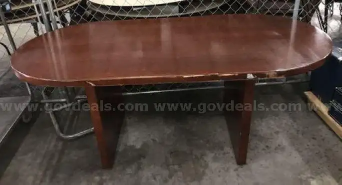 Table & Chairs (225242 TM)