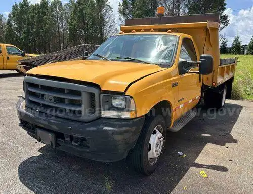 2002 Ford F-550