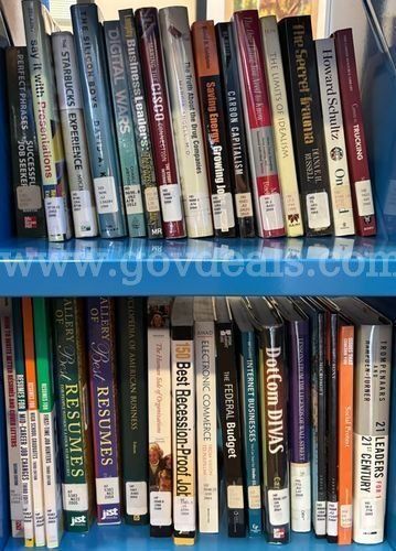 Books (226833 NM)