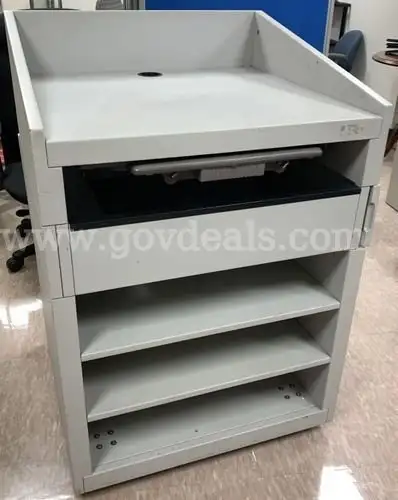Large Rolling Podium with Storage (227183 BT)