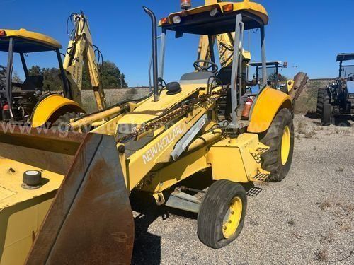 2001 NEW HOLLAND LB75B